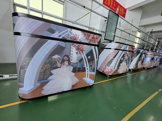 华邦瀛led吧台屏 (2).jpg